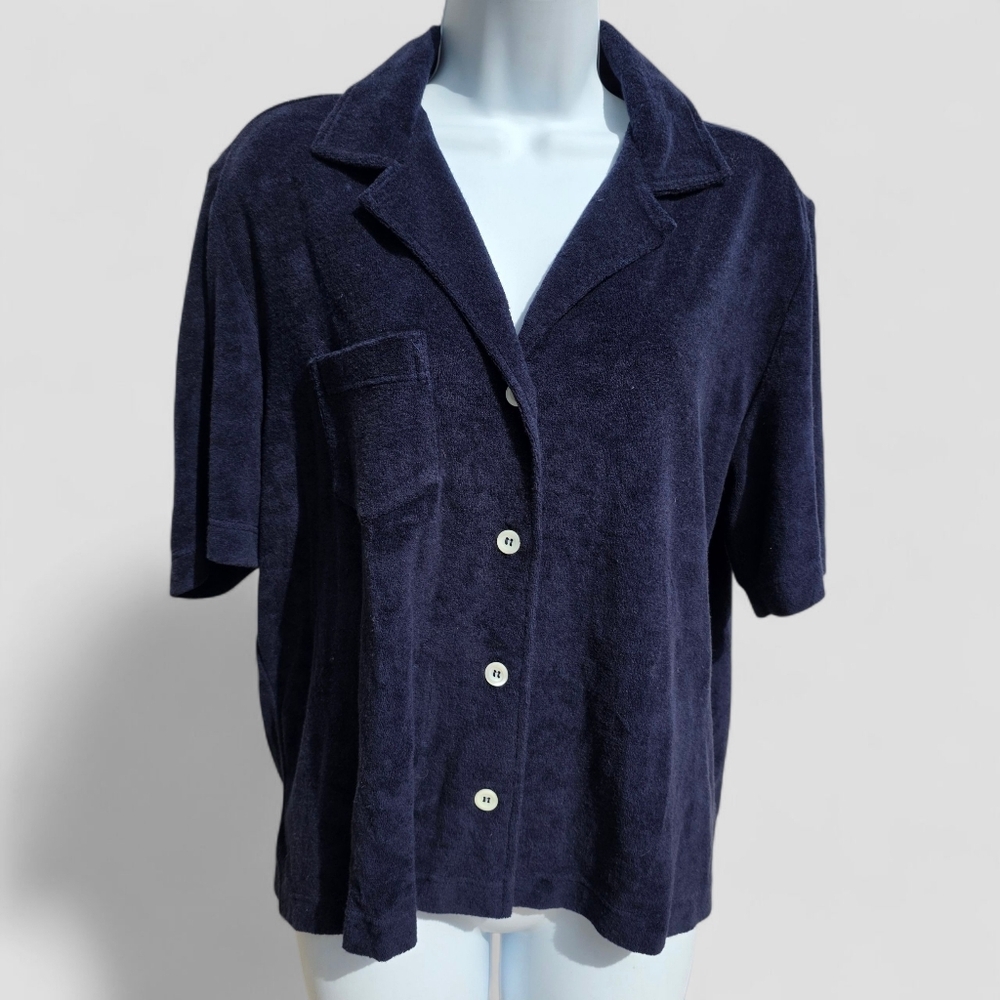 Howlin' "Cocktail In Towel For The Girls" Shirt- L